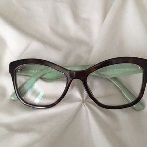 Prada Frames